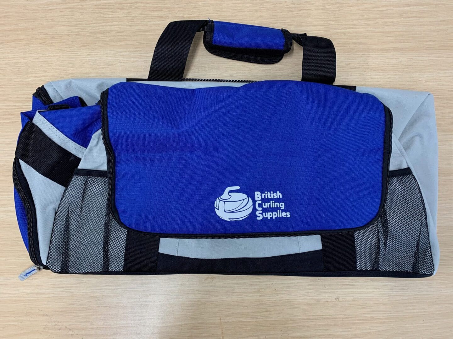 Curling Canada Messenger Bag | Goldline Curling Supplies